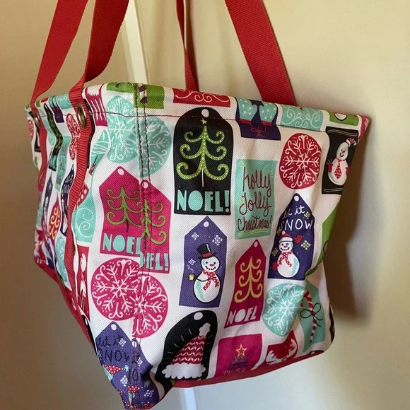 Thirty One HELLO HOLIDAY Medium Utility Tote Bag AB70 Retired Christmas EUC - Picture 2 of 7